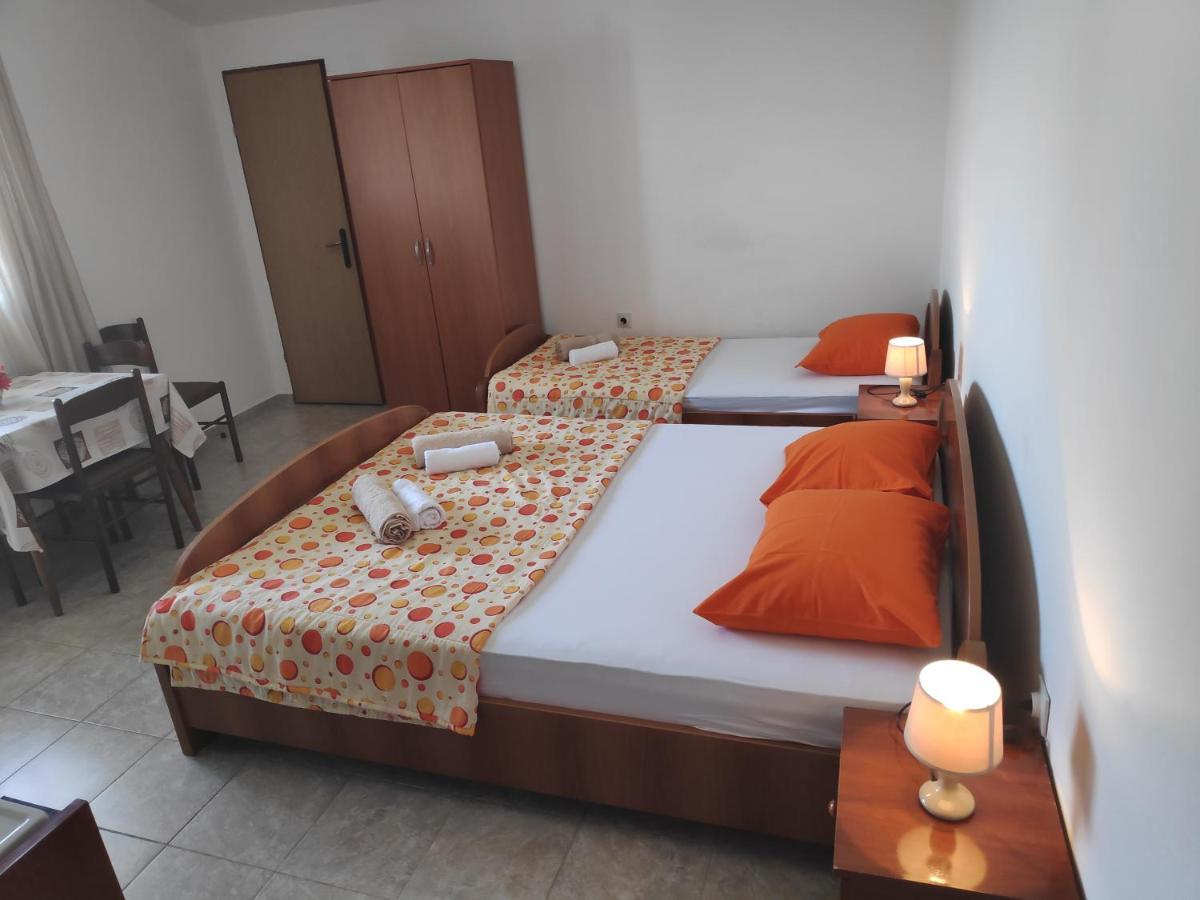 Apartmani Vitic Bar Ngoại thất bức ảnh