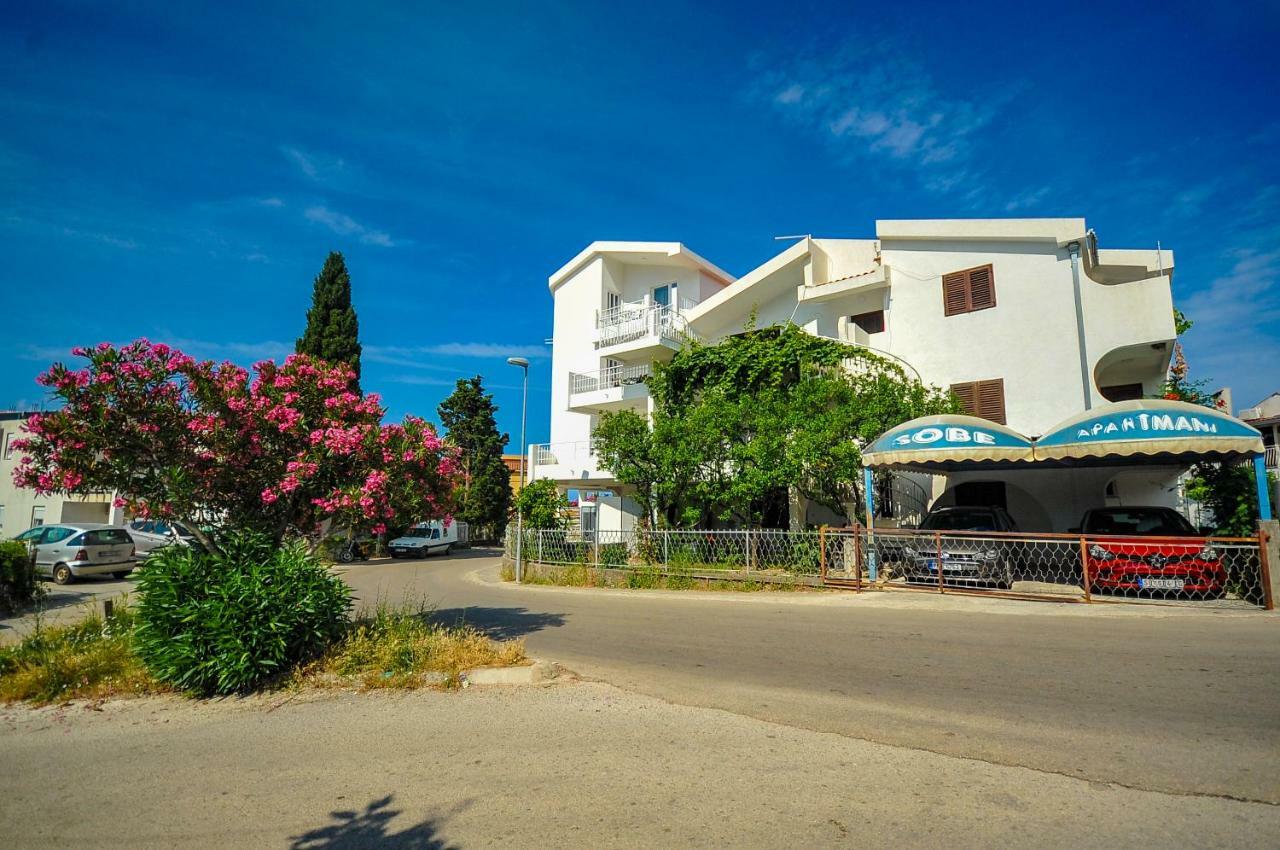 Apartmani Vitic Bar Ngoại thất bức ảnh