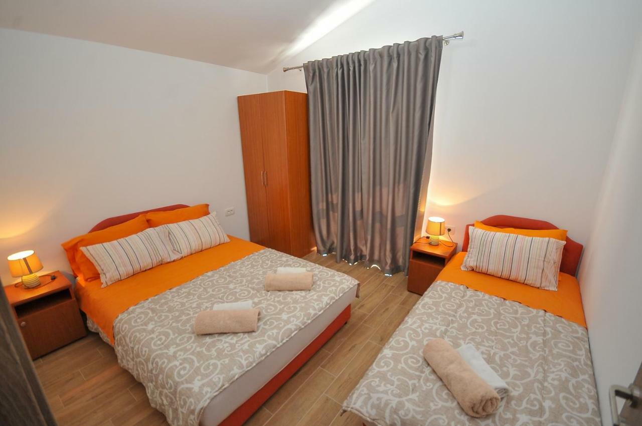 Apartmani Vitic Bar Ngoại thất bức ảnh