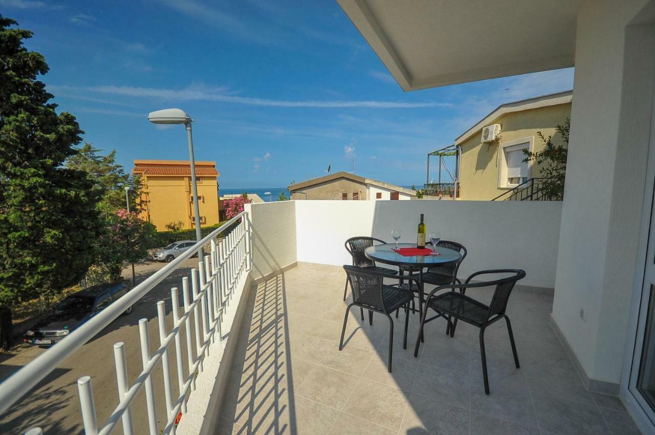 Apartmani Vitic Bar Ngoại thất bức ảnh