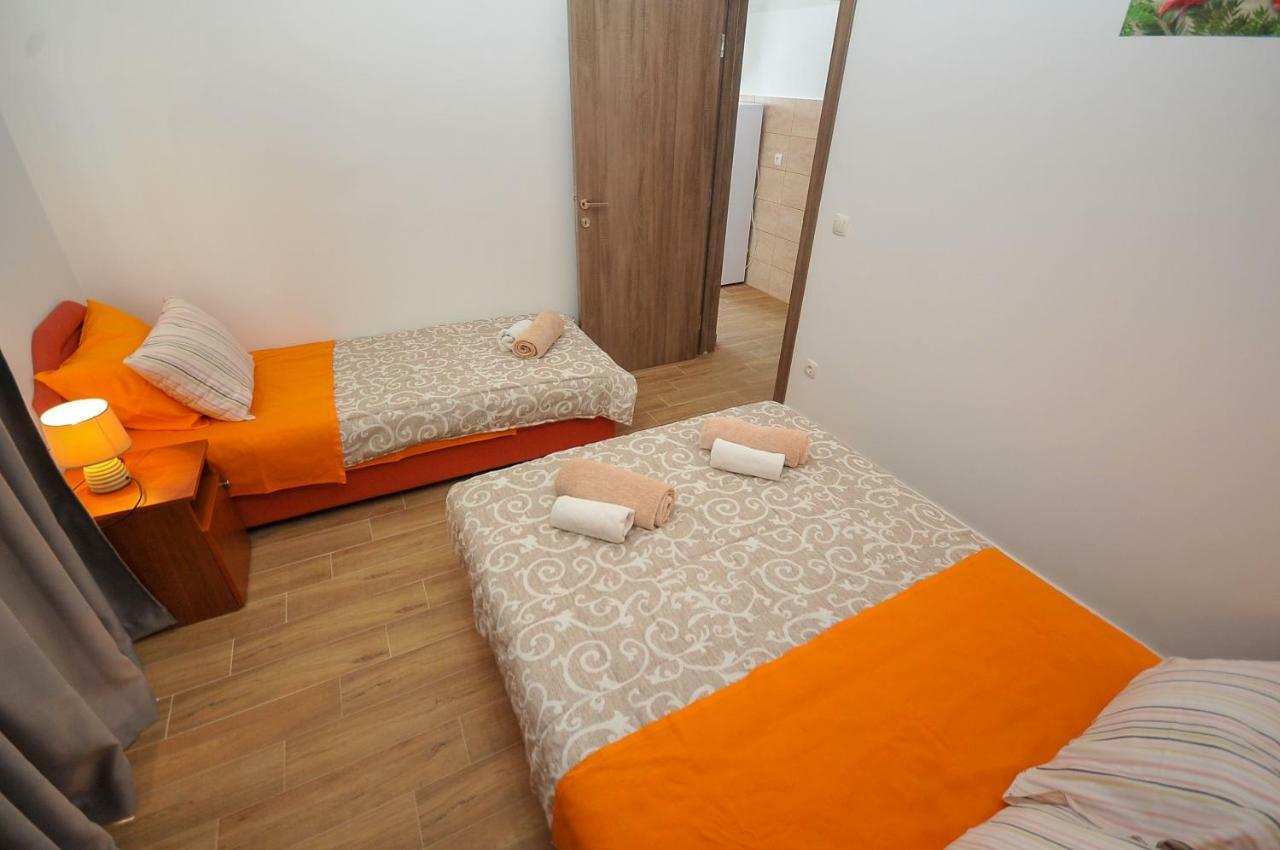 Apartmani Vitic Bar Ngoại thất bức ảnh